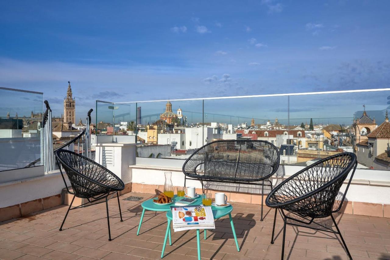 Palacio Del Siglo XVII Frente A Los Jardines De Murillo Seville Ngoại thất bức ảnh